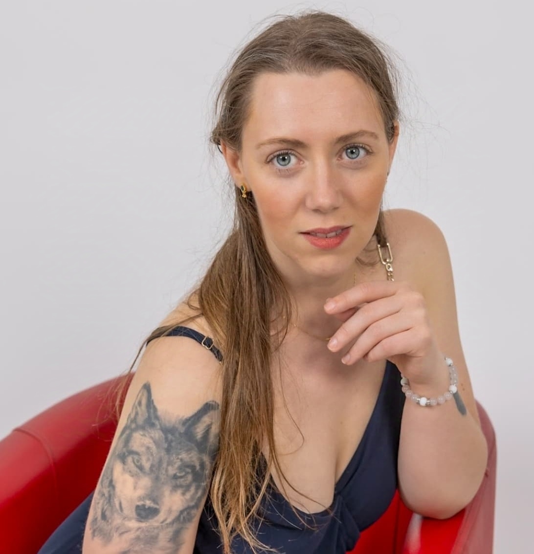 Elodie S.